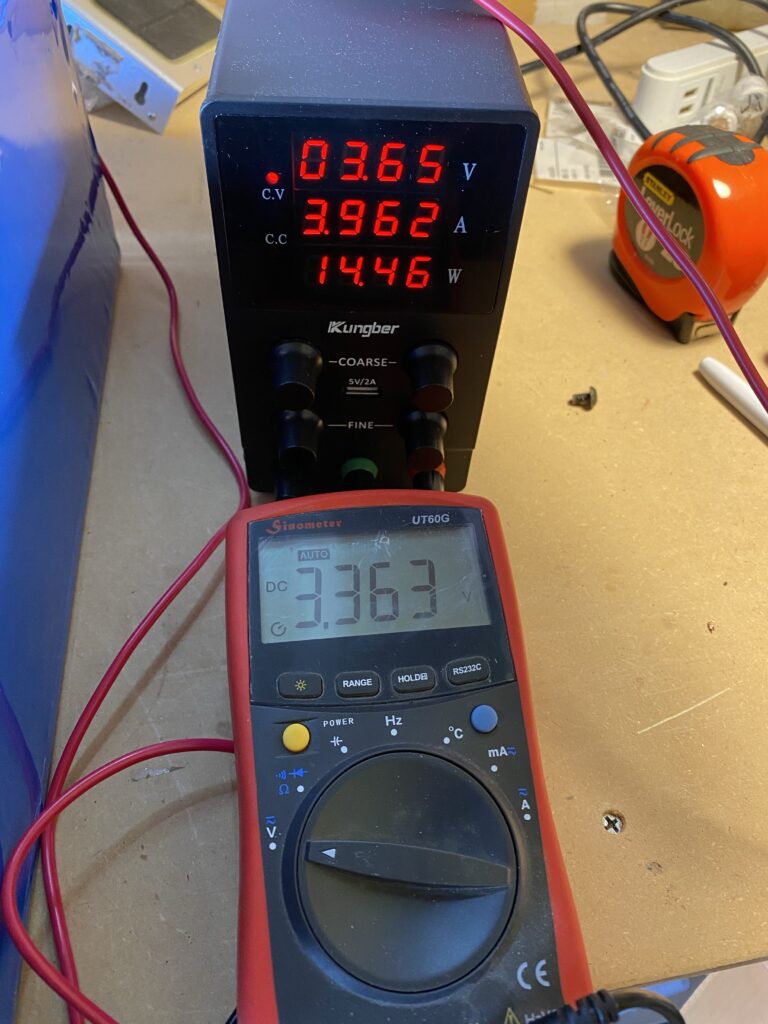 measuring voltage at bus bars